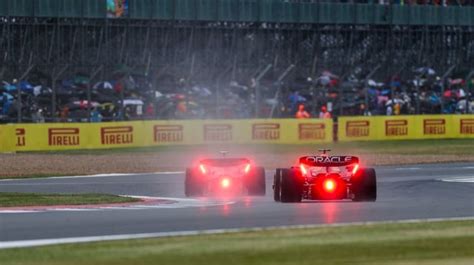 LIVE COVERAGE: Follow all the action from qualifying for the .